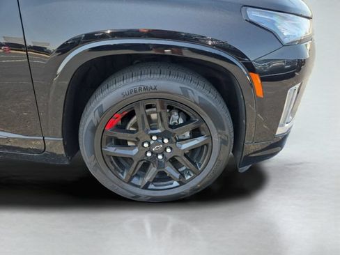 Used 2023 Chevrolet Traverse Premier w/ Redline Edition AWD/4WD image 41