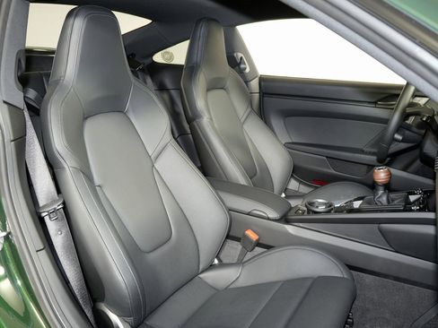 Certified 2026 Porsche 911 Carrera T image 39