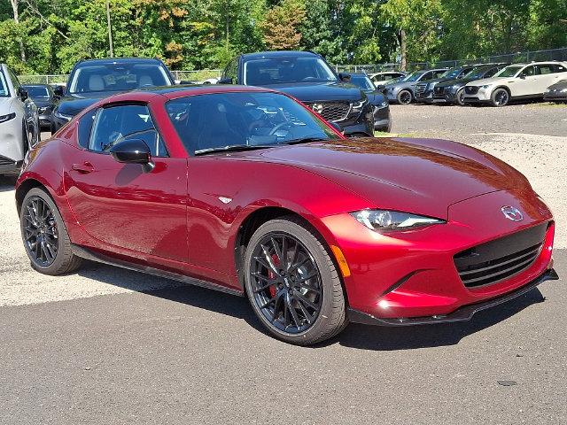 New 2026 MAZDA MX-5 Miata RF Club w/ Weather Package RWD image 1