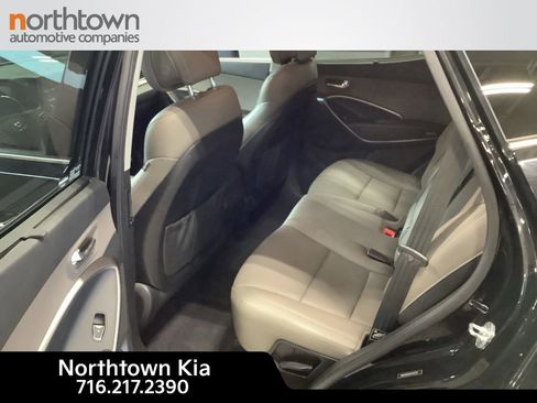 Used 2018 Hyundai Santa Fe Sport image 12