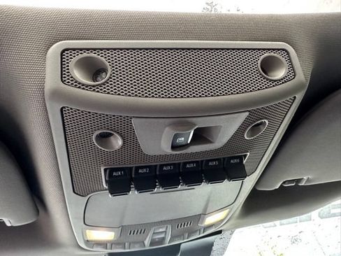 Used 2021 Ford F250 Lariat w/ Lariat Ultimate Package AWD/4WD image 25