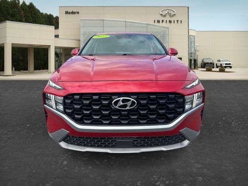 Used 2023 Hyundai Santa Fe SE AWD/4WD image 2