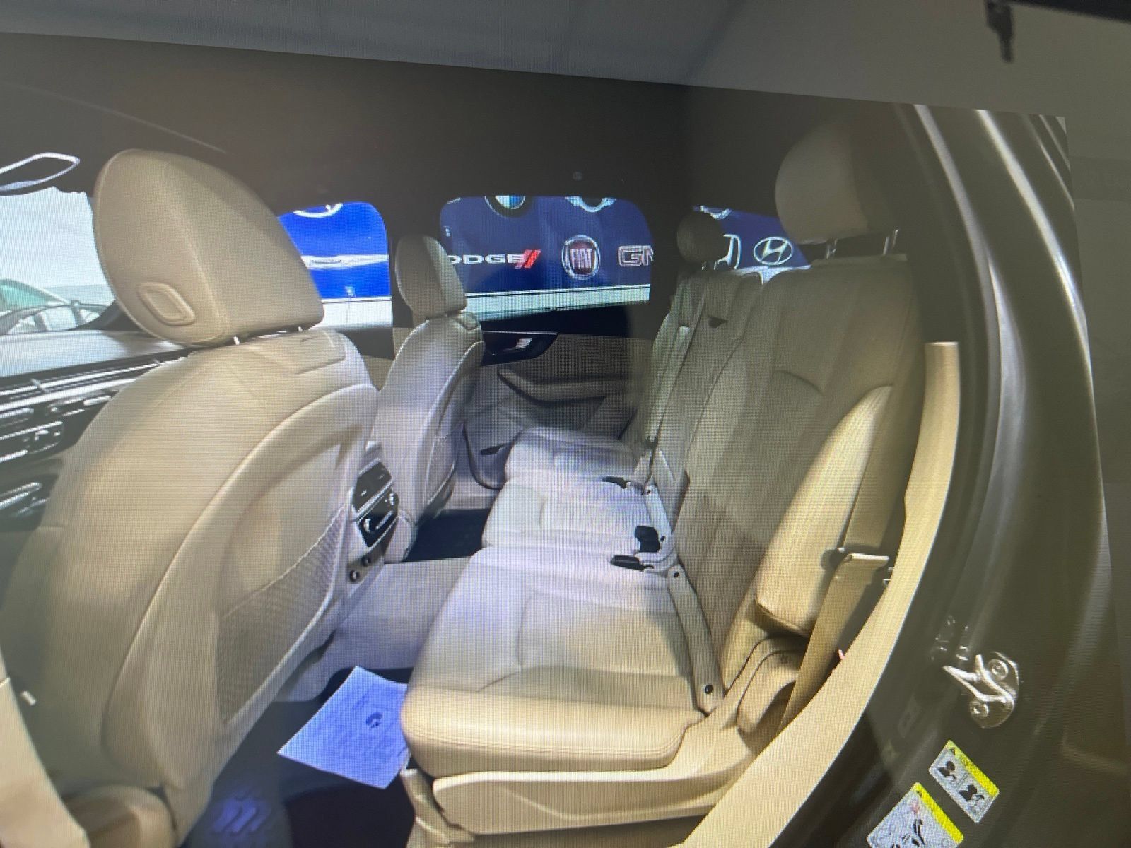 Used 2018 Audi Q7 3.0T Prestige w/ Prestige Package AWD/4WD image 9
