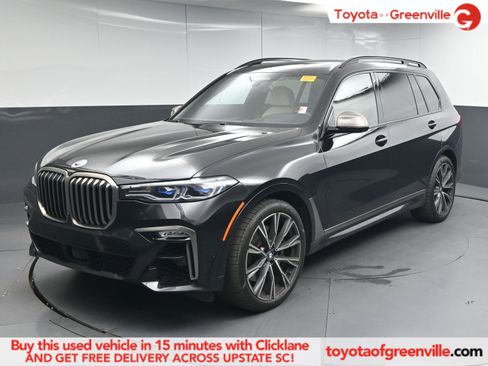 Used 2022 BMW X7 M50i image 1
