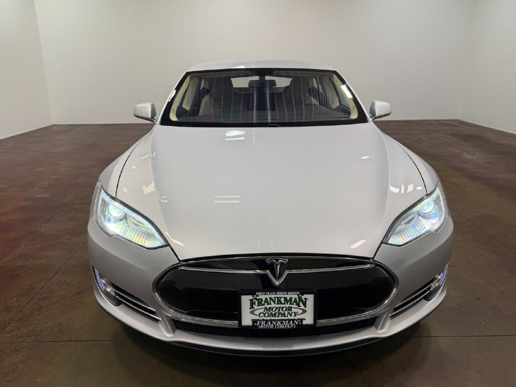 Used 2013 Tesla Model S Performance RWD image 31