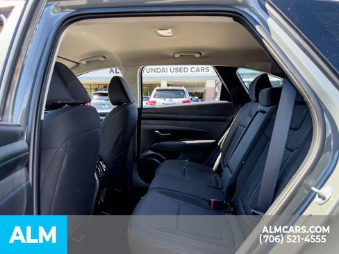 Used 2025 Hyundai Tucson SEL FWD image 12