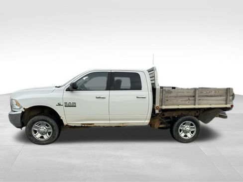 Used 2014 RAM 2500 SLT AWD/4WD image 4