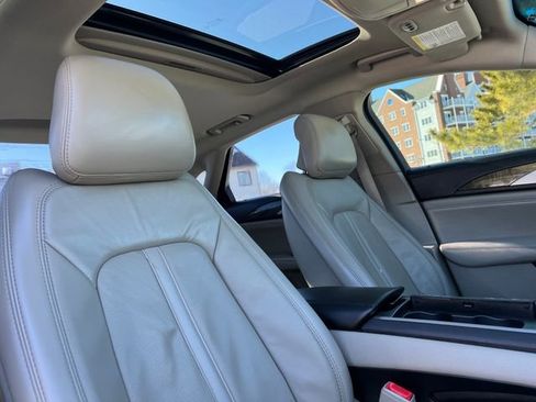 Used 2018 Lincoln MKZ Reserve w/ Climate Package image 36