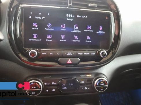 Used 2023 Kia Soul GT-Line FWD image 19