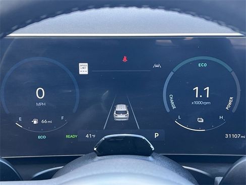 Certified 2025 Hyundai Tucson Limited image 21