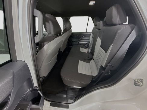 Used 2025 Toyota 4Runner TRD Off-Road image 17