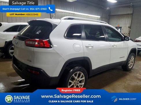 Used 2018 Jeep Cherokee Latitude Plus w/ Comfort/Convenience Group AWD/4WD image 4
