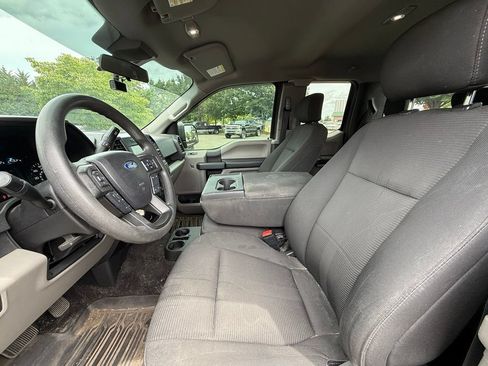 Used 2019 Ford F150 XL w/ Equipment Group 101A Mid AWD/4WD image 8