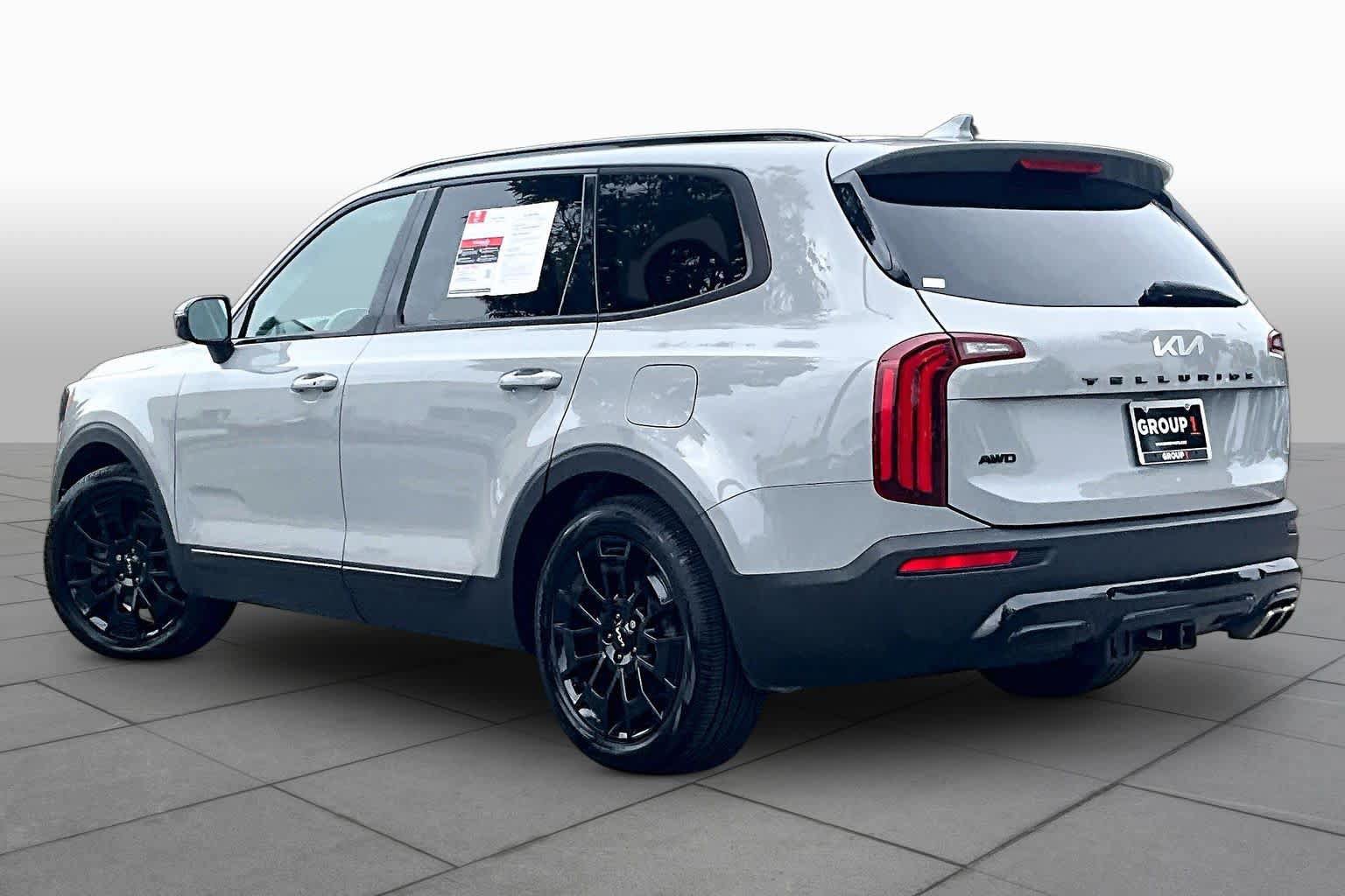 Used 2022 Kia Telluride SX w/ SX Prestige Package AWD/4WD image 12
