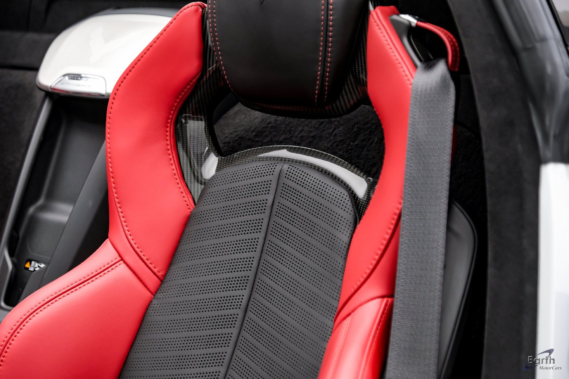 Used 2024 Chevrolet Corvette Stingray Premium Conv w/ Z51 Performance Package RWD image 50