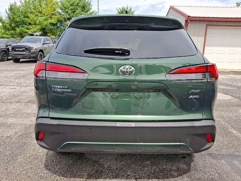 Used 2025 Toyota Corolla Cross XLE w/ Convenience Package AWD/4WD image 5