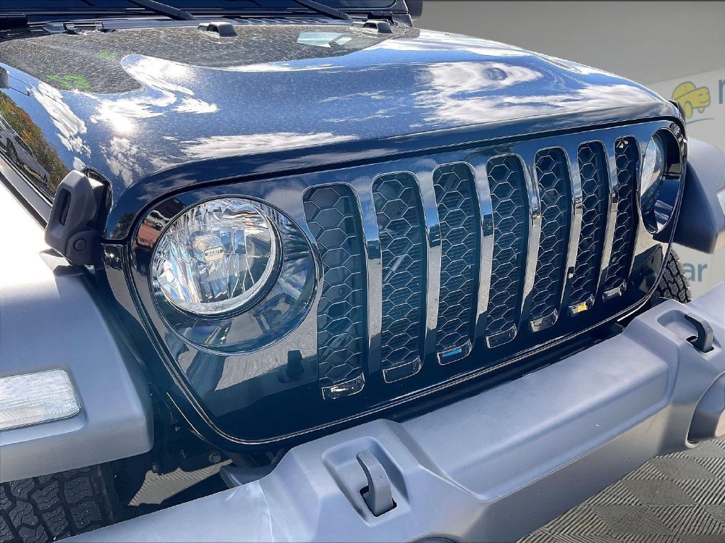 Used 2023 Jeep Gladiator Sport AWD/4WD image 26