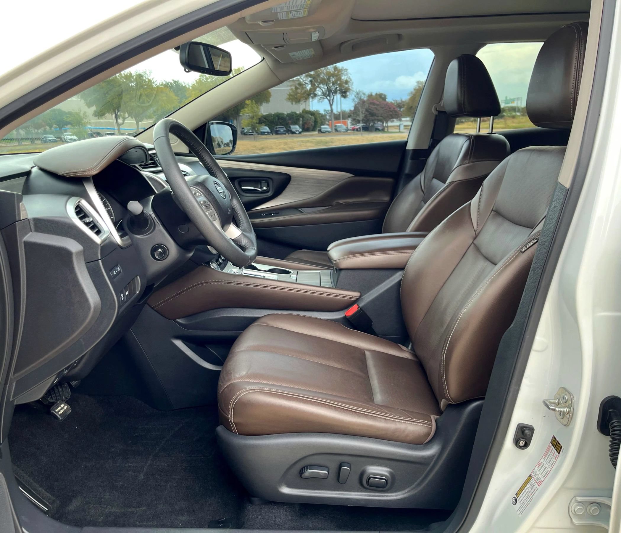 Used 2015 Nissan Murano Platinum w/ Platinum Technology Package AWD/4WD image 24