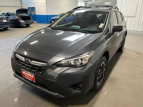Used 2023 Subaru Crosstrek 2.0i AWD/4WD image 7