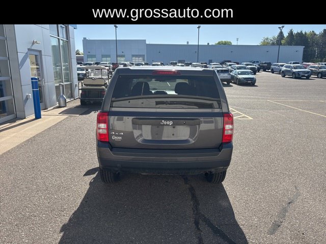 Used 2015 Jeep Patriot Sport w/ Tire & Wheel Group AWD/4WD image 6