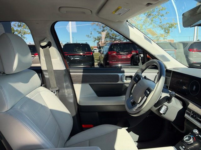 Used 2024 Hyundai Santa Fe Calligraphy AWD/4WD image 39
