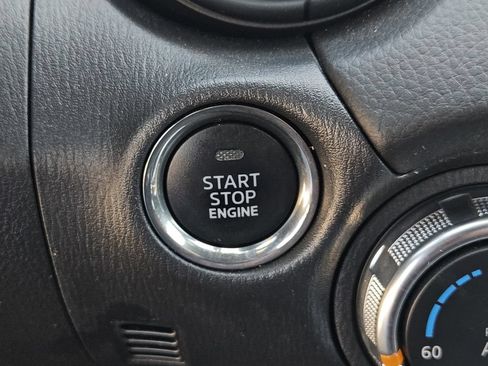 Used 2019 FIAT 124 Spider Abarth w/ Convenience Group RWD image 23