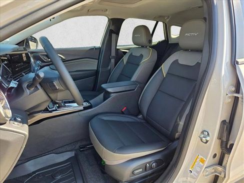 New 2026 Chevrolet Trax ACTIV w/ Sunroof Package image 4