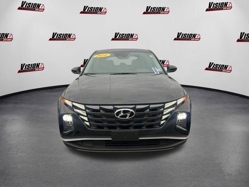Certified 2024 Hyundai Tucson SE image 2