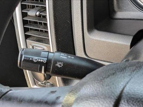 Used 2014 RAM 1500 Classic SLT image 15