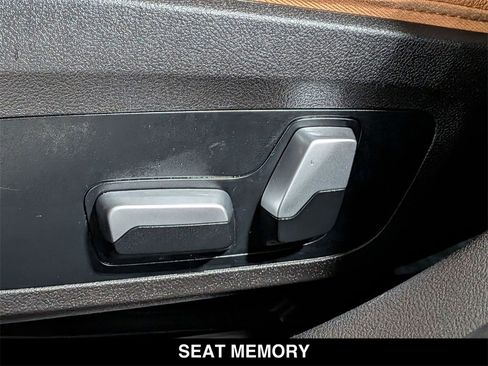 Certified 2023 BMW 330e xDrive w/ Driving Assistance Package image 14