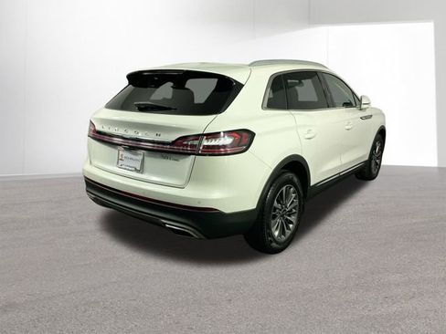 Used 2020 Lincoln Nautilus Premier w/ Equipment Group 101A image 32