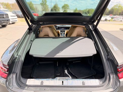 Used 2018 Porsche Panamera image 58