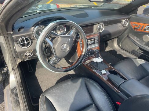Used 2012 Mercedes-Benz SLK 350 SLK 350 2dr Convertible w/ Premium I Pkg image 10