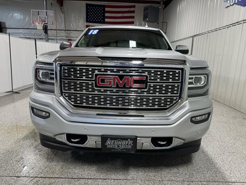 Used 2018 GMC Sierra 1500 Denali w/ Denali Ultimate Package image 3