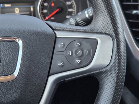 Used 2023 GMC Acadia SLE w/ Driver Convenience Package image 24