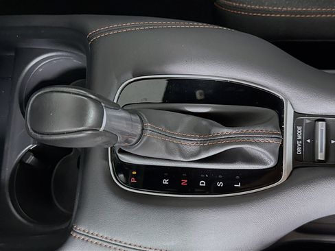 Certified 2026 Honda HR-V Sport image 19