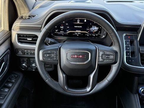 Used 2023 GMC Yukon AT4 image 21