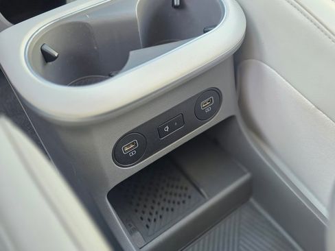 Certified 2022 Hyundai Ioniq 5 SEL w/ Cargo Package image 31