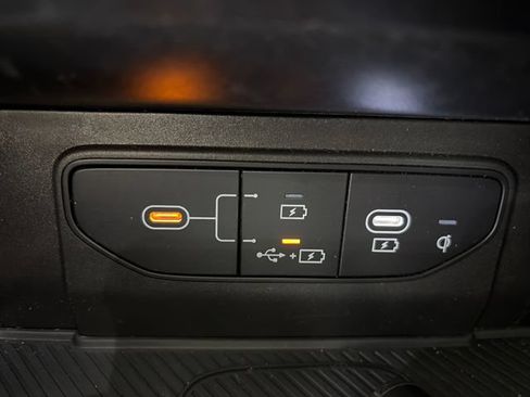 Used 2026 Kia Sportage SX AWD/4WD image 38