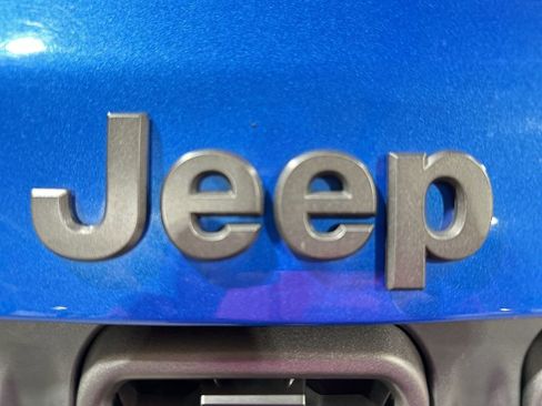 Used 2024 Jeep Compass Trailhawk image 26