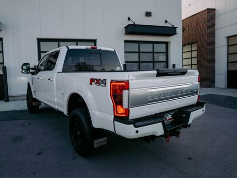 Used 2019 Ford F350 Platinum w/ Platinum Ultimate Package image 6