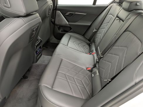 New 2026 BMW 530i xDrive w/ M Sport Package image 15