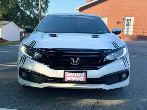 Used 2020 Honda Civic Sport image 9