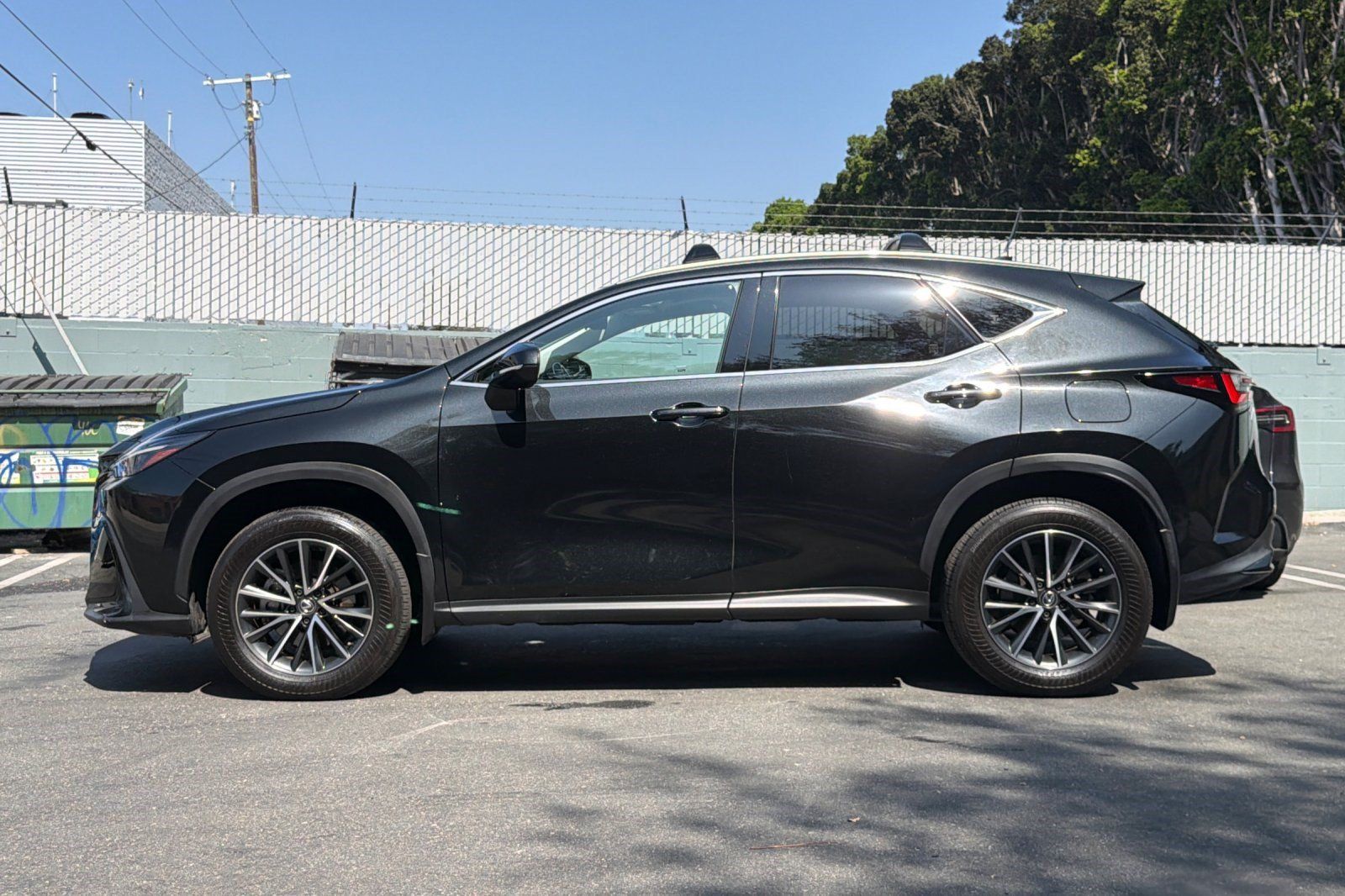 Used 2024 Lexus NX 350h AWD image 2