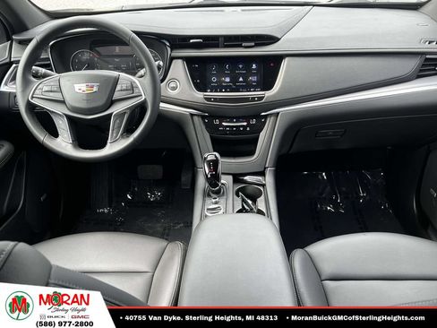 Certified 2024 Cadillac XT5 Luxury AWD/4WD image 14