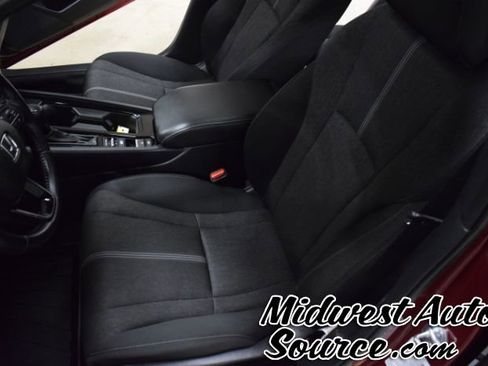 Used 2023 Honda Accord Sport image 10