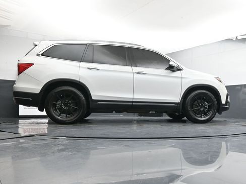 Used 2021 Honda Pilot Touring image 38