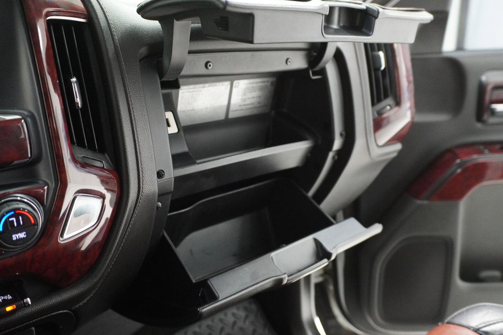 Used 2017 GMC Sierra 1500 SLE w/ SLE Value Package RWD image 21