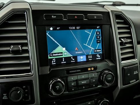 Used 2017 Ford F350 Lariat w/ Lariat Ultimate Package image 22