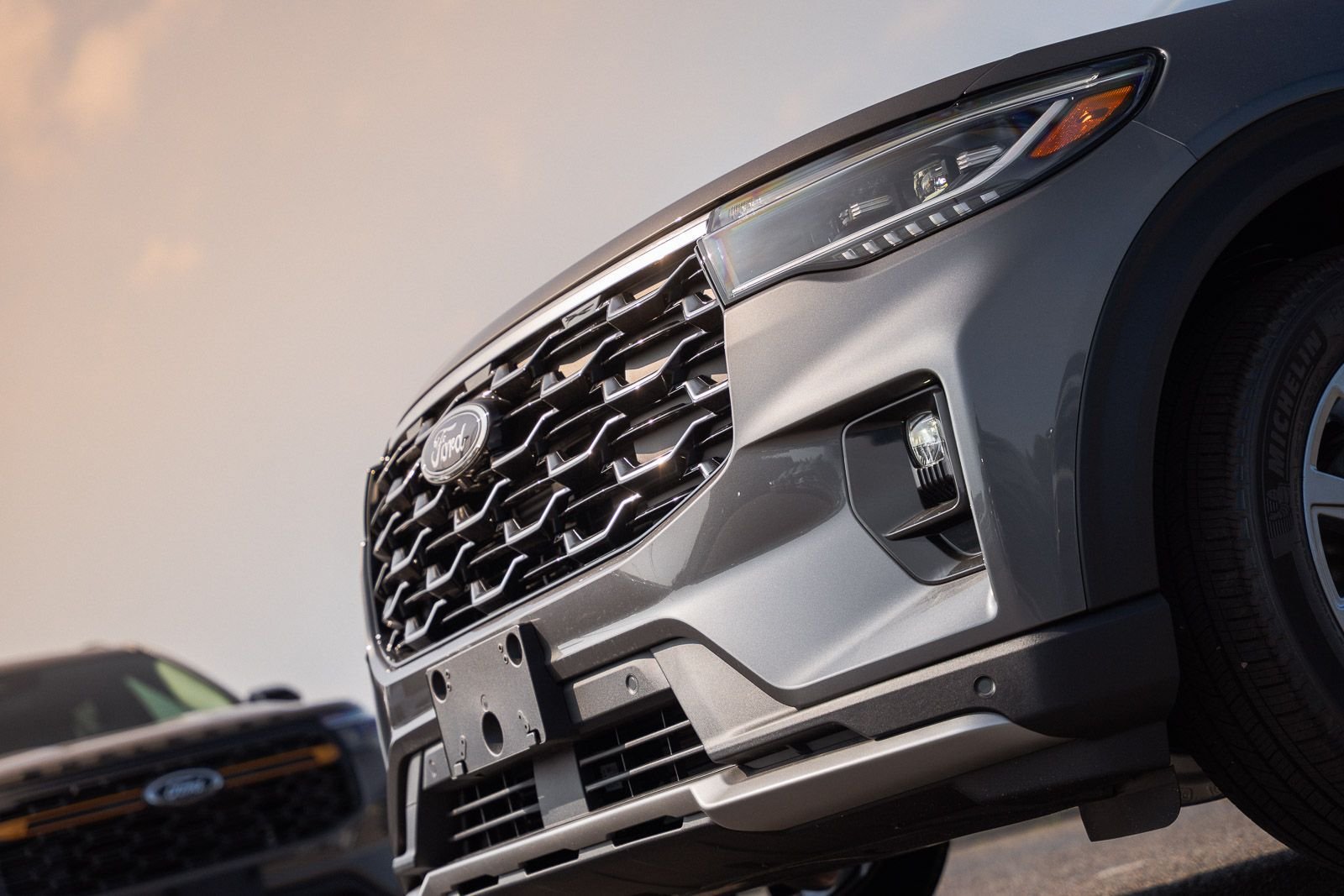 New 2026 Ford Explorer Platinum RWD image 5